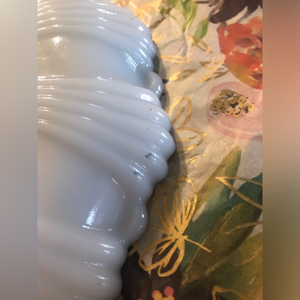 Vintage Anchor Hocking Fire King Milk Glass Gold Trim Divided Relish Dish White - Picture 12 of 14